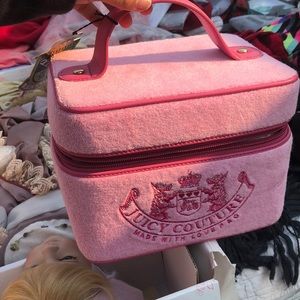 Make up bag juicy coutoure
